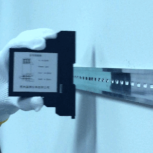 熱電阻隔離器.gif 熱電阻隔離器.gif